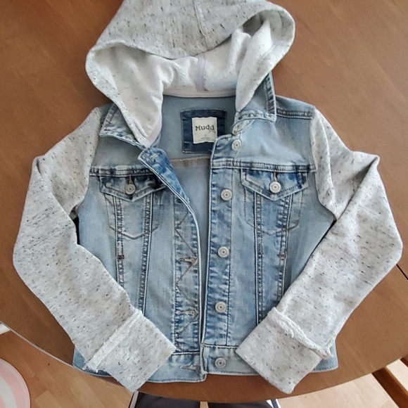 Mudd Girls Other - Girls hooded jean jacket  very good condition